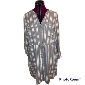 Time and Tru gray and white striped button down dress.